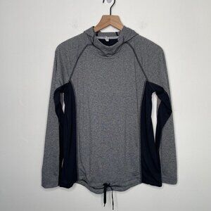 NWT Under Armour‎ Sweatshirt Size Medium Lightweight Heat Gear Pullover Athletic